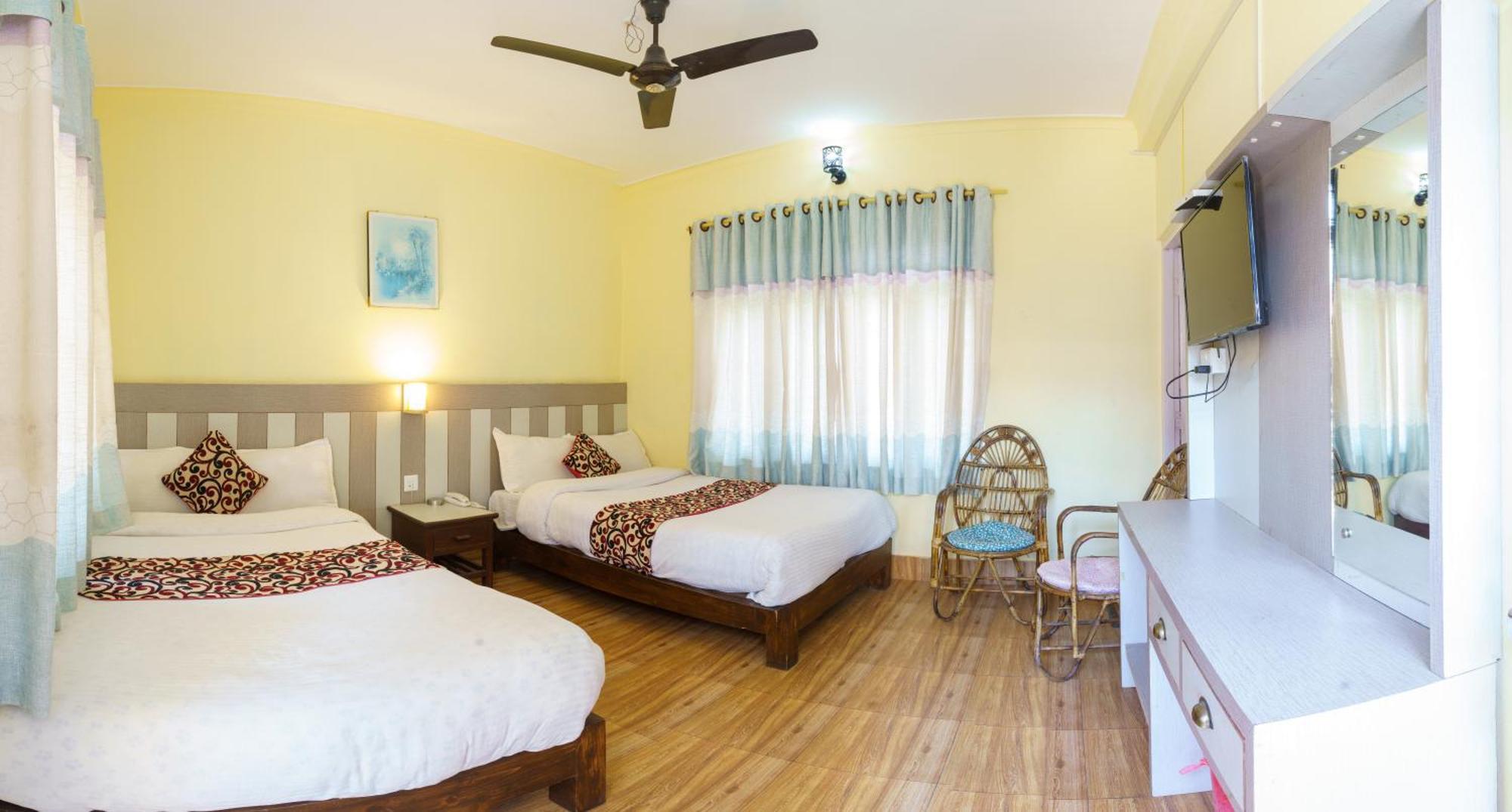 Hotel Angel Pokhara Exterior photo