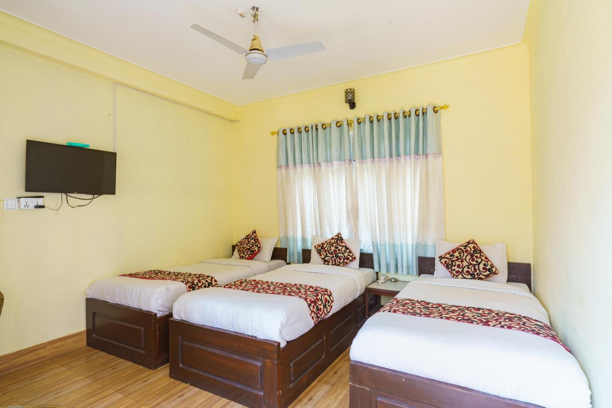 Hotel Angel Pokhara Exterior photo