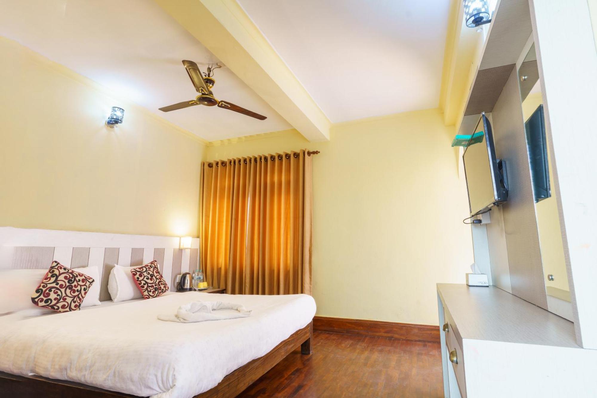 Hotel Angel Pokhara Exterior photo