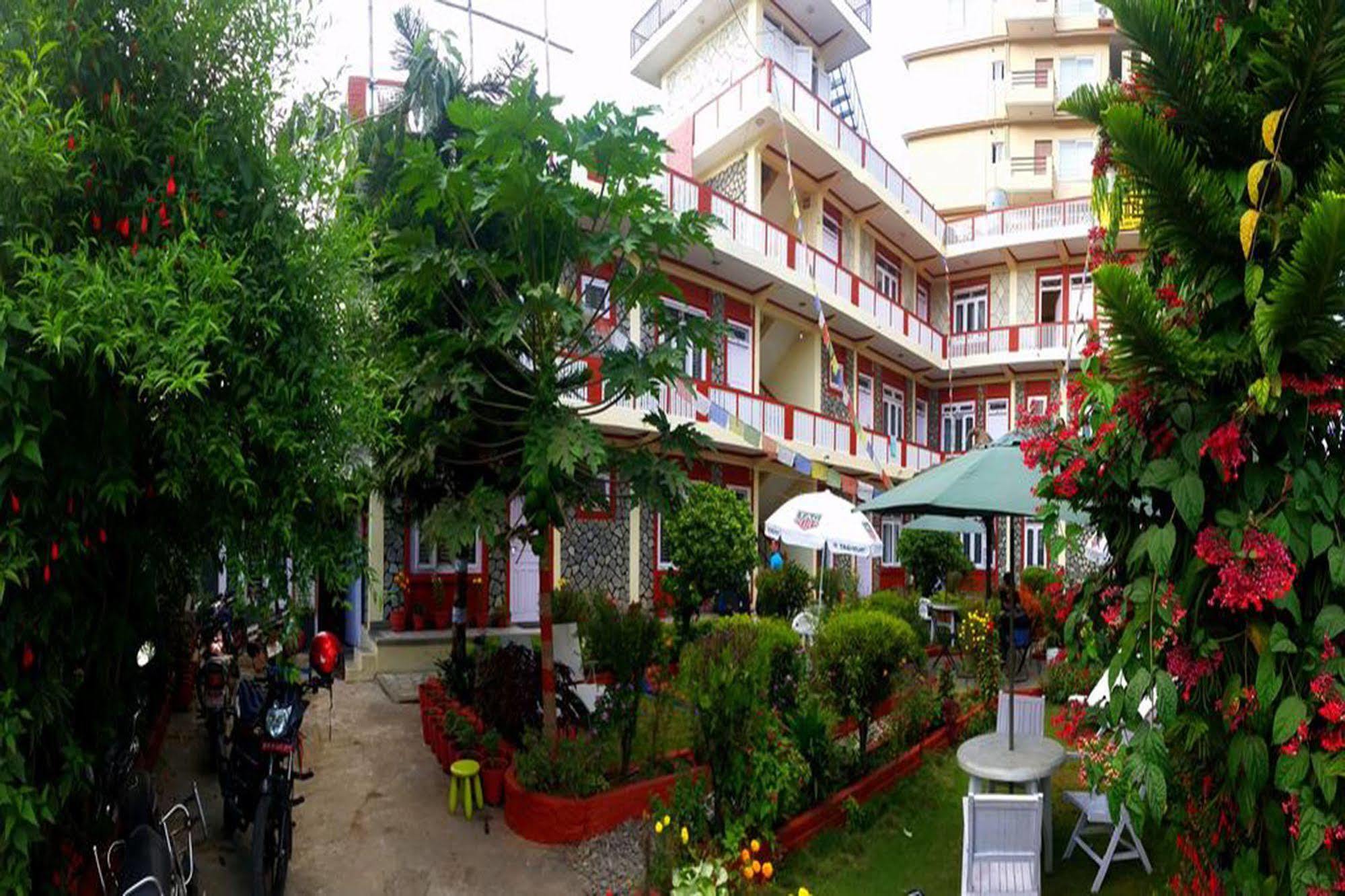 Hotel Angel Pokhara Exterior photo